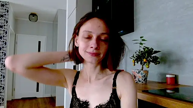 misssweet online show from 06-04-26, 09:48