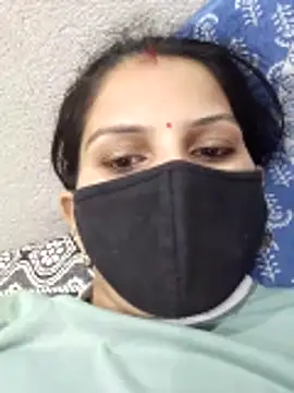 lovelypooja93 online show from 06-30-26, 03:29
