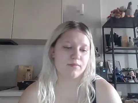Snapshot of LenaSecret19 chatting on 06-29-26, 05:35 LenaSecret19 online show from 06-29-26, 05:35