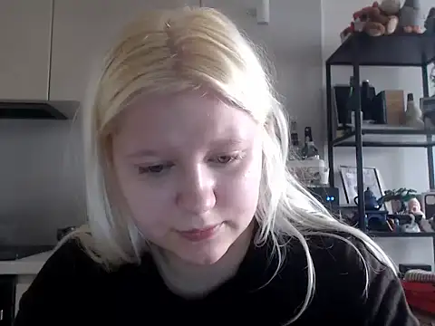 Snapshot of LenaSecret19 chatting on 07-07-26, 05:43 LenaSecret19 online show from 07-07-26, 05:43