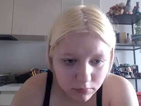 Snapshot of LenaSecret19 chatting on 07-09-26, 05:55 LenaSecret19 online show from 07-09-26, 05:55