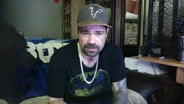 Snapshot of KinkyTOMan chatting on 05-31-26, 01:36 KinkyTOMan online show from 05-31-26, 01:36