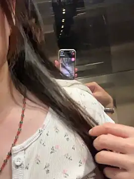 Snapshot of saomoz chatting on 03-28-26, 02:38 saomoz online show from 03-28-26, 02:38