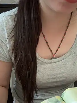 Snapshot of saomoz chatting on 04-01-26, 08:04 saomoz online show from 04-01-26, 08:04