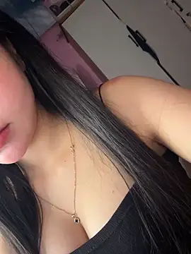 hot-cumplay online show from 03-04-26, 07:03