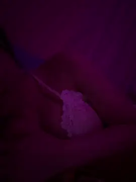 hot-cumplay online show from 03-05-26, 12:39