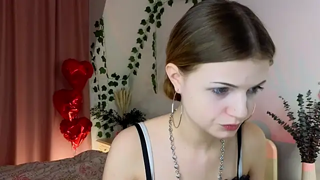 Enji Rey online show from 04-10-26, 12:16