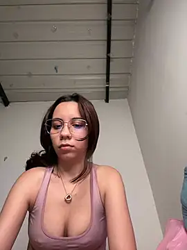 Nicole Cute04 online show from 05-04-26, 03:46