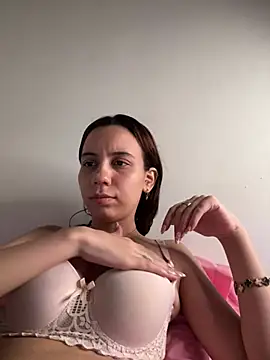 Nicole Cute04 online show from 05-06-26, 03:57