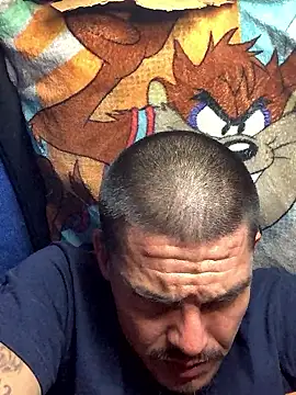 Donkie909 online show from 03-25-26, 04:07