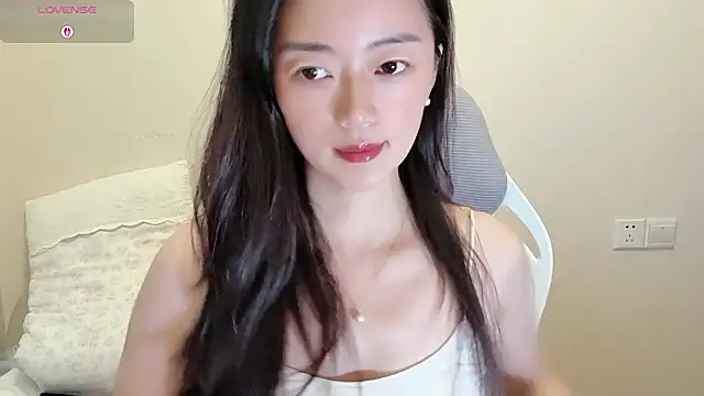 Snapshot of jinxiyao01 chatting on 08-02-26, 02:54 jinxiyao01 online show from 08-02-26, 02:54