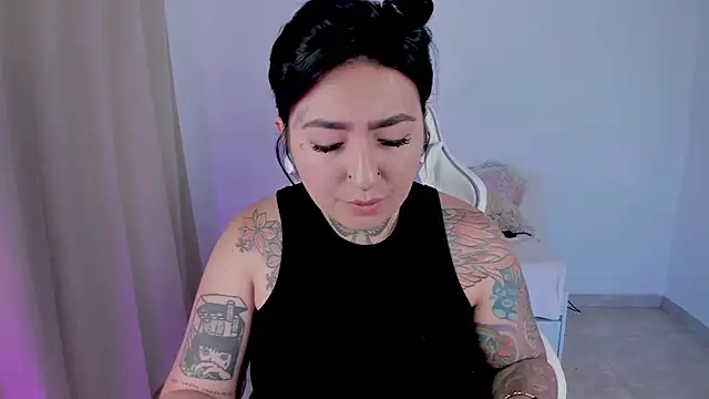 heeyy kitty online show from 03-25-26, 02:34