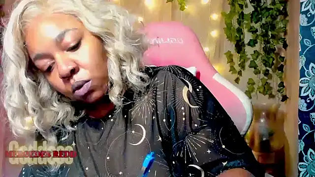 Goddess MercedesRedd online show from 06-14-26, 04:09