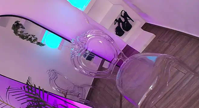 dalilathoms  online show from 03-27-26, 08:41