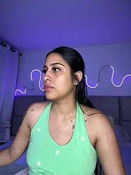 Abrilll2 online show from 03-07-26, 02:52