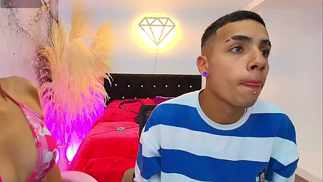 Ariatna Andy online show from 04-13-26, 04:01