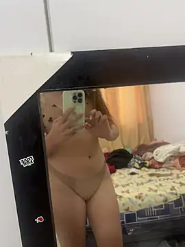 la rojita069 online show from 03-25-26, 09:54