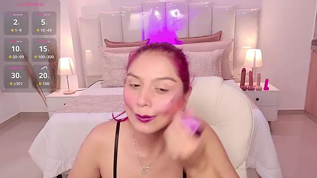 Snapshot of Raven-reyess chatting on 05-02-26, 09:53 Raven-reyess online show from 05-02-26, 09:53