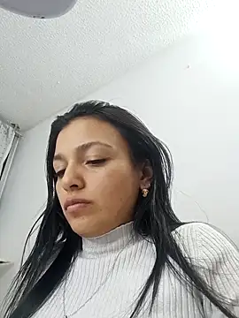 Laury 98 online show from 03-04-26, 03:45