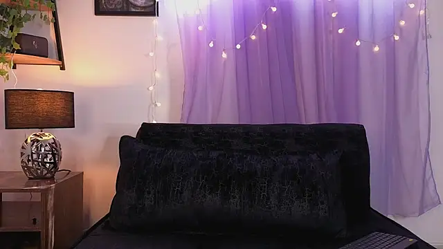 Chelsyrose online show from 06-11-26, 03:21