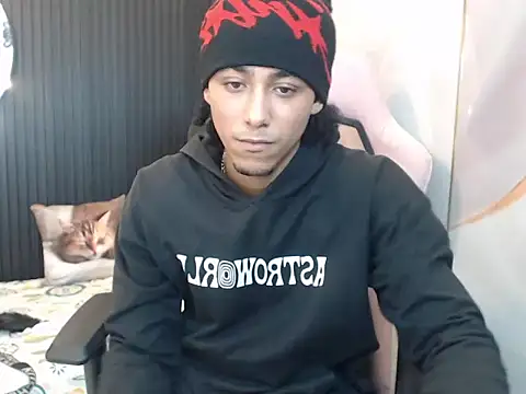 taylor bigdick18 online show from 04-18-26, 01:53