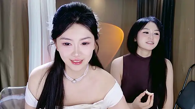 Banana-Milk69 online show from 05-17-26, 01:14