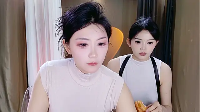 Banana-Milk69 online show from 05-18-26, 01:13