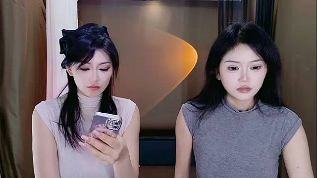 Banana-Milk69 online show from 07-09-26, 01:31