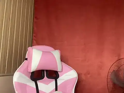 Sunkissed seductress online show from 04-09-26, 02:33