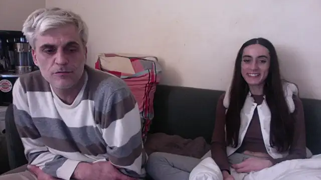 chiara-mario online show from 03-25-26, 09:04