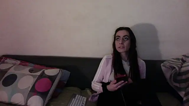 chiara-mario online show from 04-10-26, 10:36