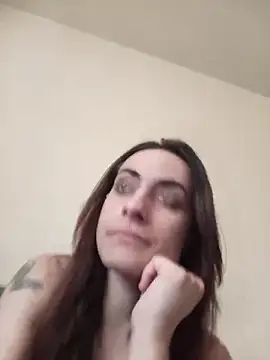 Snapshot of chiara-mario chatting on 06-04-26, 07:47 chiara-mario online show from 06-04-26, 07:47