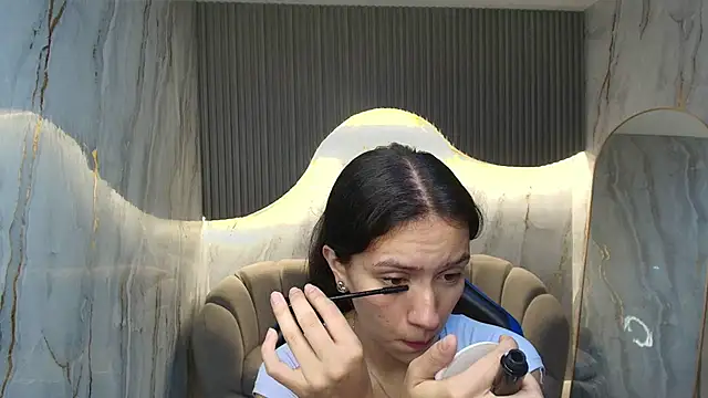 candy sky r online show from 04-18-26, 03:10