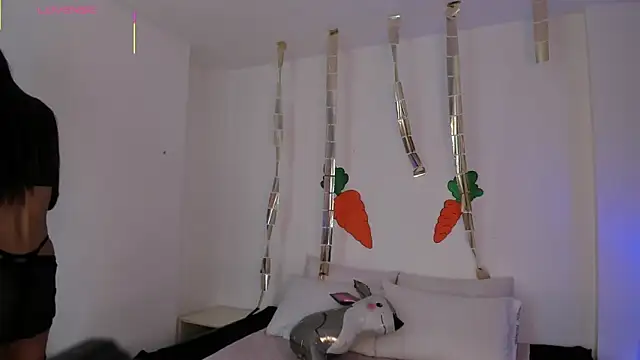 Eve-01 online show from 04-04-26, 07:44