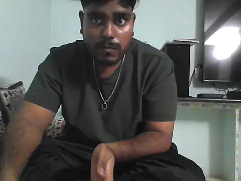 Foxboy65 online show from 05-03-26, 05:52