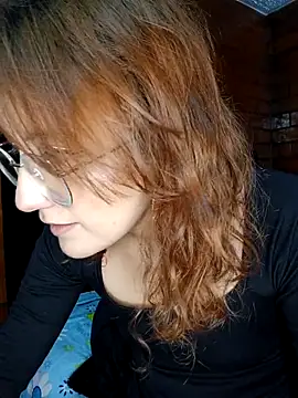 susanhottie1 online show from 04-10-26, 02:11