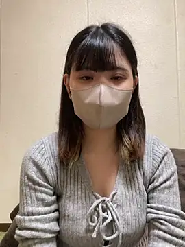 Snapshot of Ema_jp7 chatting on 03-09-26, 04:27 Ema jp7 online show from 03-09-26, 04:27