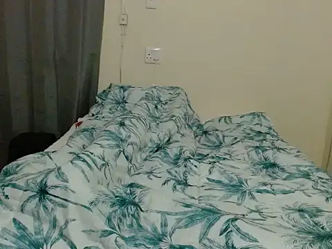 Sexybubblesxx7 online show from 03-10-26, 12:48