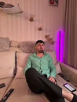 mihaimay2 online show from 04-07-26, 10:37