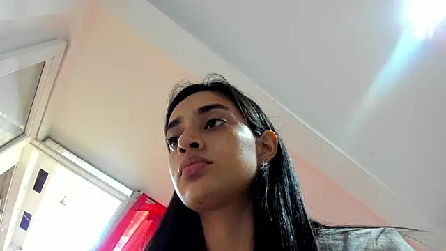 Snapshot of leilani_X chatting on 05-06-26, 03:17 leilani X online show from 05-06-26, 03:17