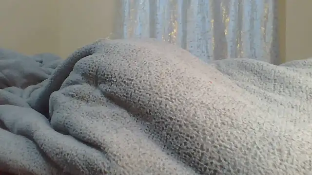 Snapshot of ndivhuwomuleya chatting on 06-10-26, 02:01 ndivhuwomuleya online show from 06-10-26, 02:01