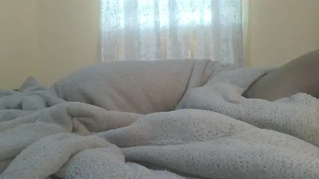 Snapshot of ndivhuwomuleya chatting on 06-23-26, 04:10 ndivhuwomuleya online show from 06-23-26, 04:10