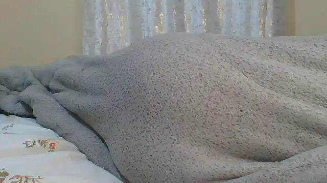 Snapshot of ndivhuwomuleya chatting on 07-05-26, 01:45 ndivhuwomuleya online show from 07-05-26, 01:45