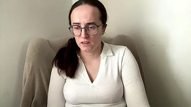 Snapshot of SofiaTease chatting on 04-29-26, 01:15 SofiaTease online show from 04-29-26, 01:15