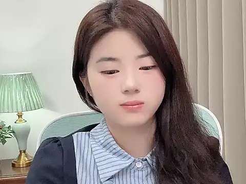 Snapshot of Nicole20266 chatting on 03-09-26, 11:47 Nicole20266 online show from 03-09-26, 11:47