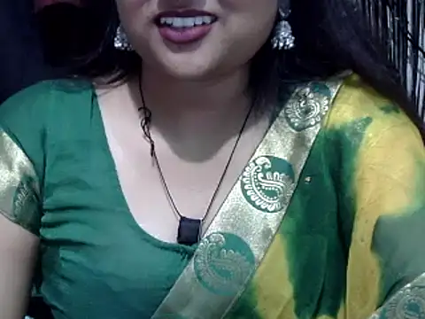 NayraG online show from 07-29-26, 09:18