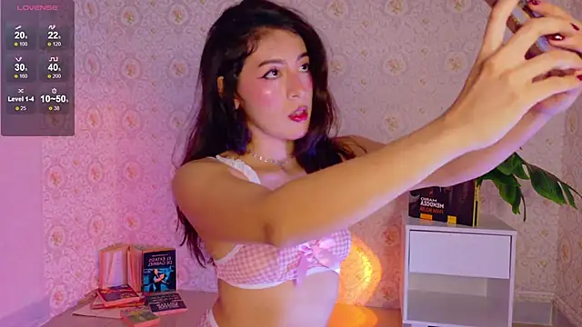 MiiaCullens online show from 04-25-26, 11:46