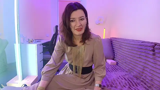 Snapshot of Bonnie_Naughtyy chatting on 05-20-26, 04:13 Bonnie Naughtyy online show from 05-20-26, 04:13
