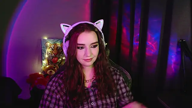 Celia Sensual  online show from 06-20-26, 07:38