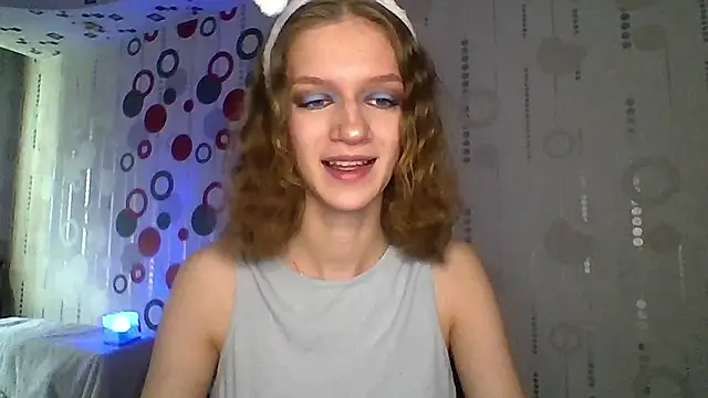 Chrissy Joyful online show from 04-04-26, 05:06